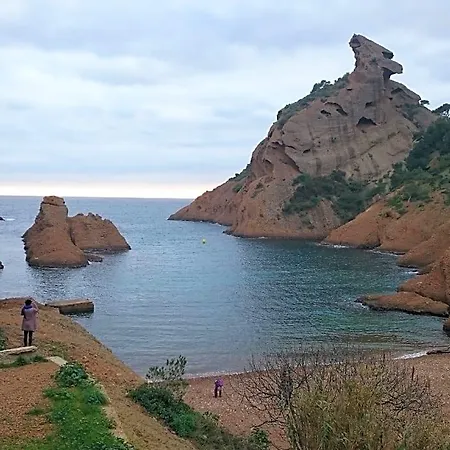 Neuf Climatise Petite Vue A Pieds - Ted Hotel Saint-Cyr-sur-Mer
